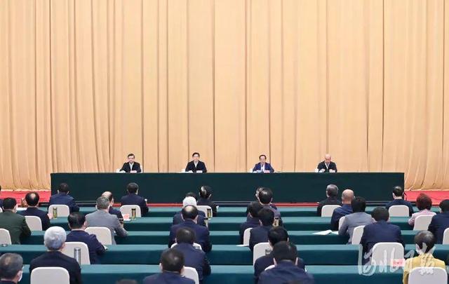 智能领航未来，最新领导干部专属高科技产品重磅推出！