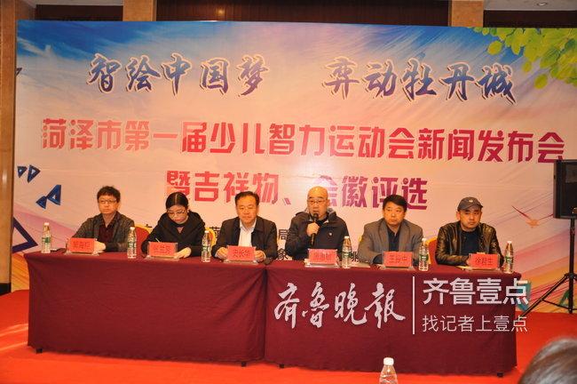 围棋巅峰对决，甲乙智慧与策略的碰撞