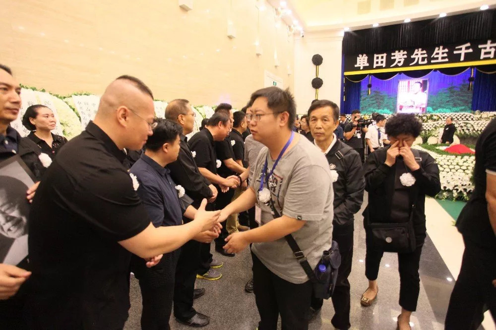 罗雪娟追悼会最新进展,罗雪娟追悼会最新进展，变化的力量，自信与成就感的源泉