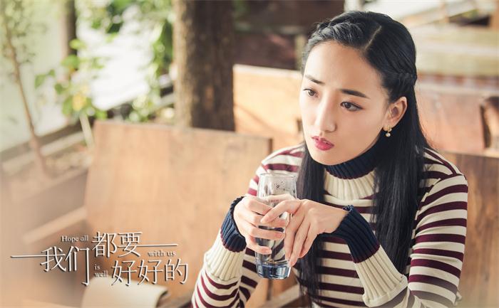 凌孜，演艺之路的璀璨之星，星光熠熠闪耀舞台
