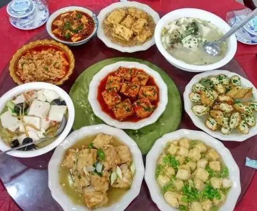 街头美食盛宴，吃货的天堂，味蕾的狂欢盘点！
