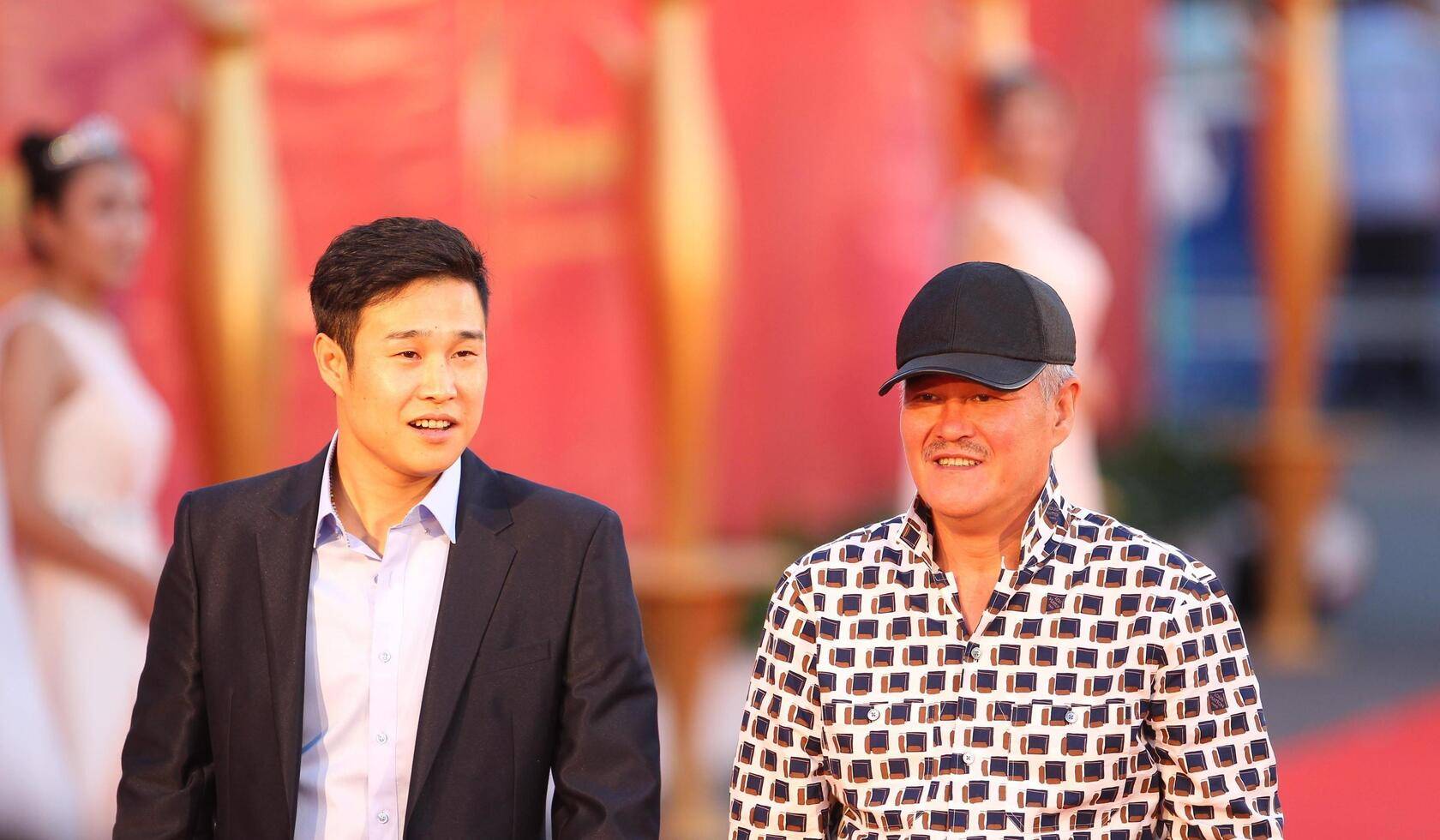 小沈阳与宋晓峰新片上映，展现变化中的学习，自信成就力量之梦