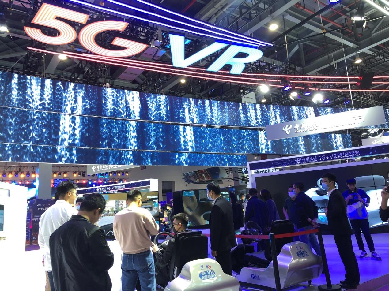 重磅揭晓，最新VR产品引领你进入沉浸式体验的新世界🎉