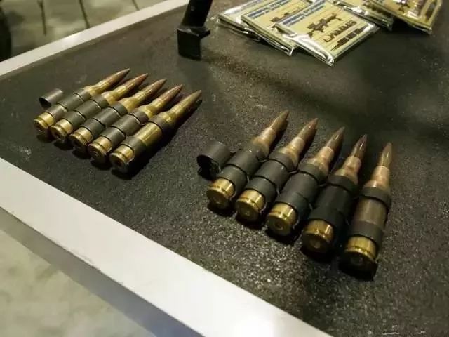 金斑马地坪 第61页